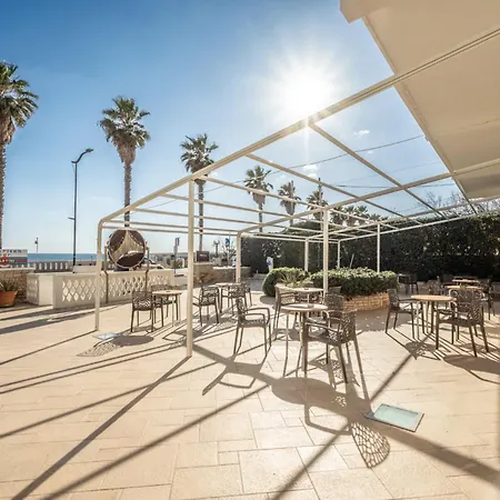 Hotiday Collection - Leuca Lungomare 3* Santa Maria di Leuca